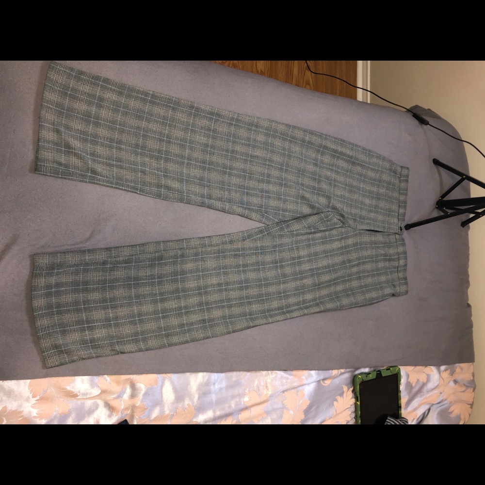 Pants - Picture 3 of 6